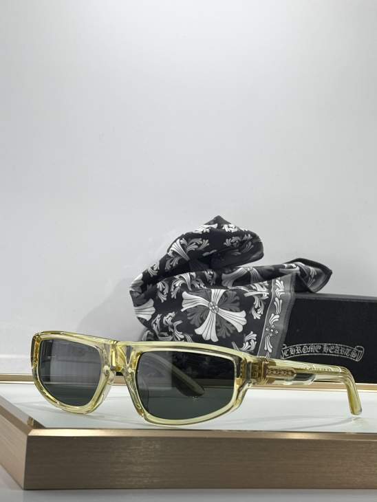 Picture of Chrome Hearts Sunglasses _SKUfw75731983fw